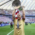 lukas podolski — DE news