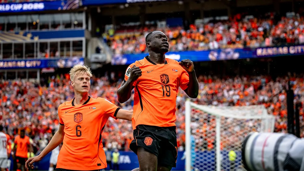 Oranje-Team als Gruppensieger weiter