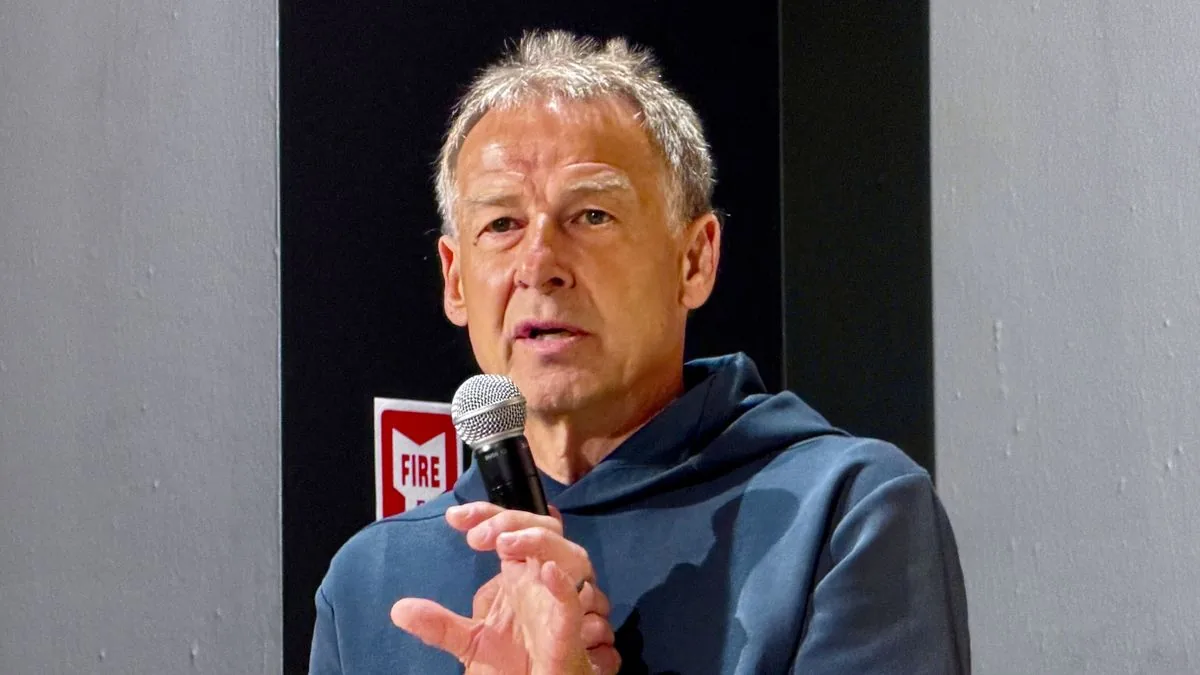 Tränen-Tor ++ Bald-Bayern-Star entscheidend: Auch Holland nach Elfer-Drama raus! - BILD