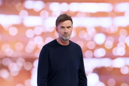 Er steckt hinter „Mia san Mia“: Er ist der Mann, den Klopp unbedingt wollte