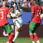 Frankreich im WM-Halbfinale! Mbappé trifft und muss verletzt raus - BILD