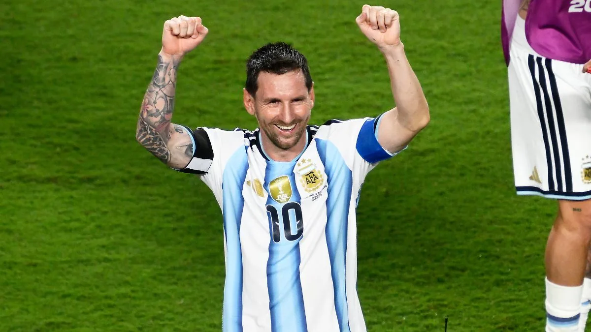 Fußball-Weltmeisterschaft - Argentinien im WM-Fieber - Springen im Uber erlaubt - Sport