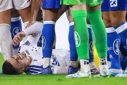 In Brasilien: Ungewöhnliche Strafe nach Horror-Foul - Sport Bild