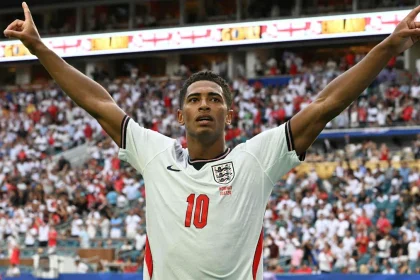 Hätte es gar nicht zählen dürfen?: Riesen-Wirbel um England-Tor