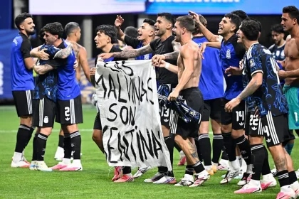 Liveblog zur Fußball-WM 2026: Falklandinseln: FIFA soll argentinisches Banner ahnden