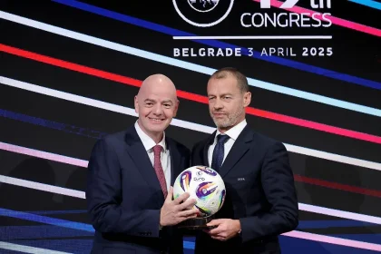 WM: Britische Medien: ALLE Uefa-Staaten stimmen für Boykott nach Plänen von Infantino