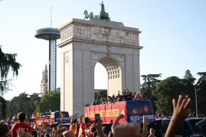 Wegen heftiger Szenen nach Abpfiff: Fifa leitet Verfahren gegen Argentinien ein - BILD