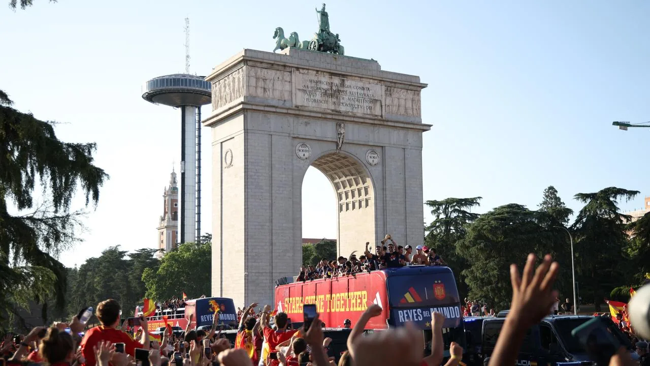 Wegen heftiger Szenen nach Abpfiff: Fifa leitet Verfahren gegen Argentinien ein - BILD