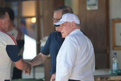 Hoeneß entschuldigt sich bei Eberl - und stellt Verlängerung in Aussicht
