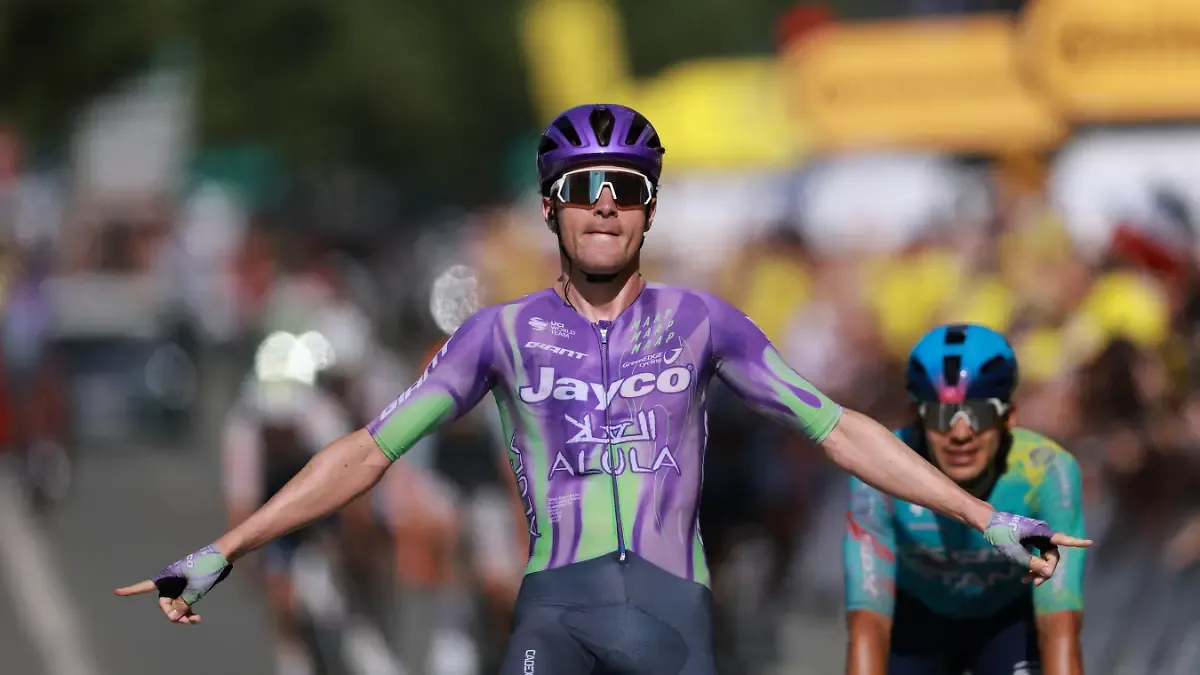 Cycling-Tour-de-France-Stage-13-Dole-to-Belfort-Dole-France-July-17-2026-Team-Jayco-AlUla-s-Mauro-Schmid-celebrates-after-winning-stage-13-REUTERS-Stephanie-Lecocq