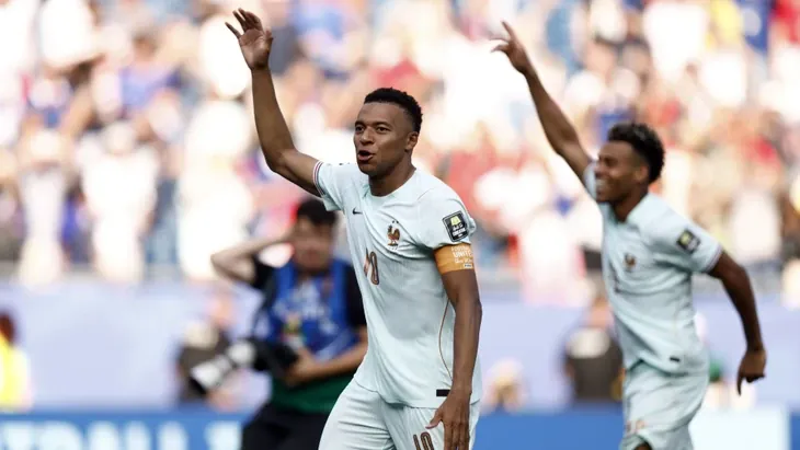 Kylian Mbappé trifft für Frankreich – doch er ist nicht der einzige Offensivspieler.