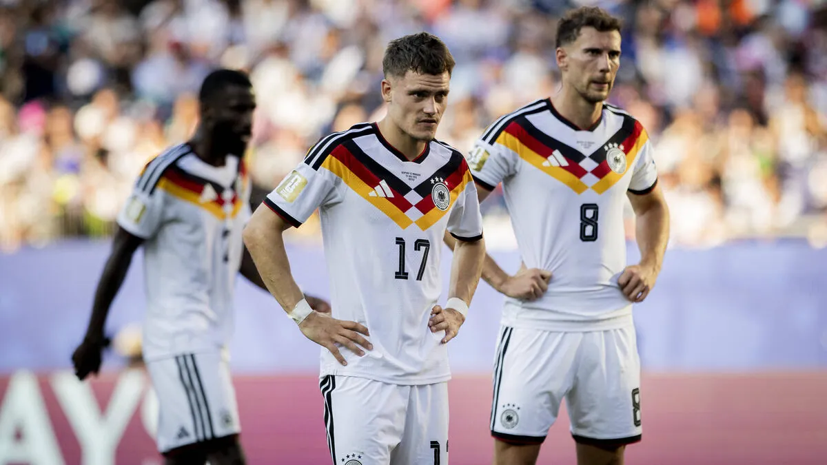 Leon Goretzka (r.) verweigerte gegen Paraguay einen Elfmeter